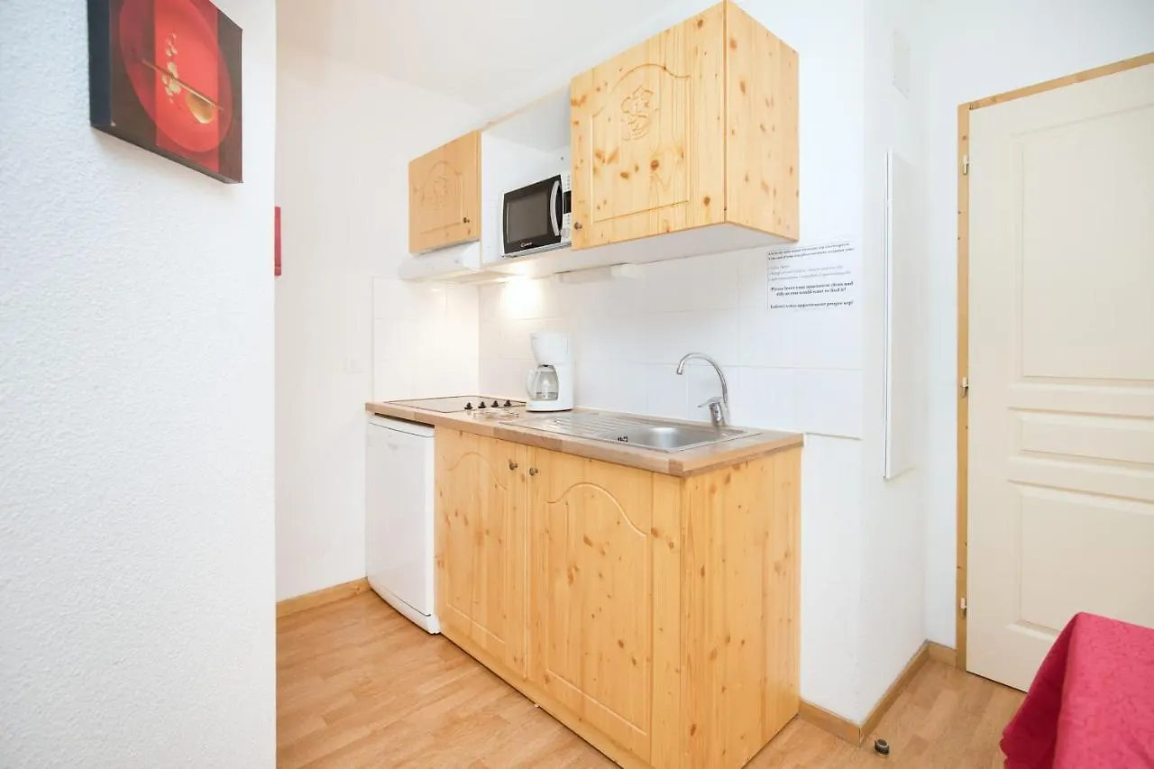 Le Hameau SPA&PISCINE appartement 2 pieces 6pers by Alpvision Residences Orelle