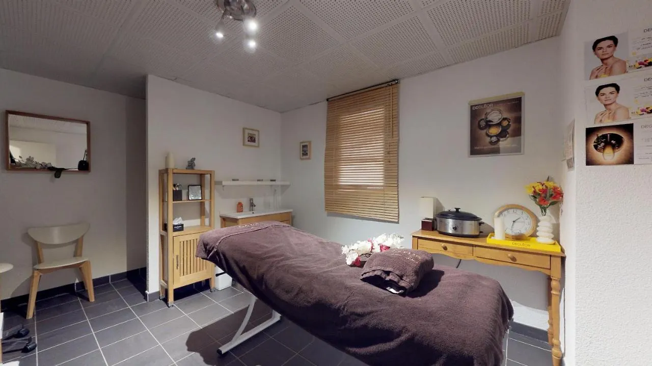 Le Hameau SPA&PISCINE appartement 2 pieces 6pers by Alpvision Residences Orelle 0*,  France