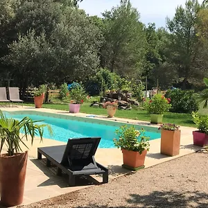 https://la-campagne-de-mari.fr-provencehotel.com